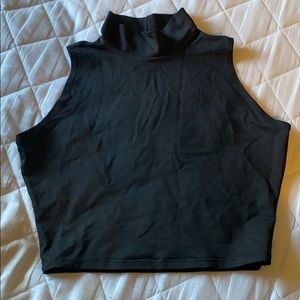 cropped black athletic top